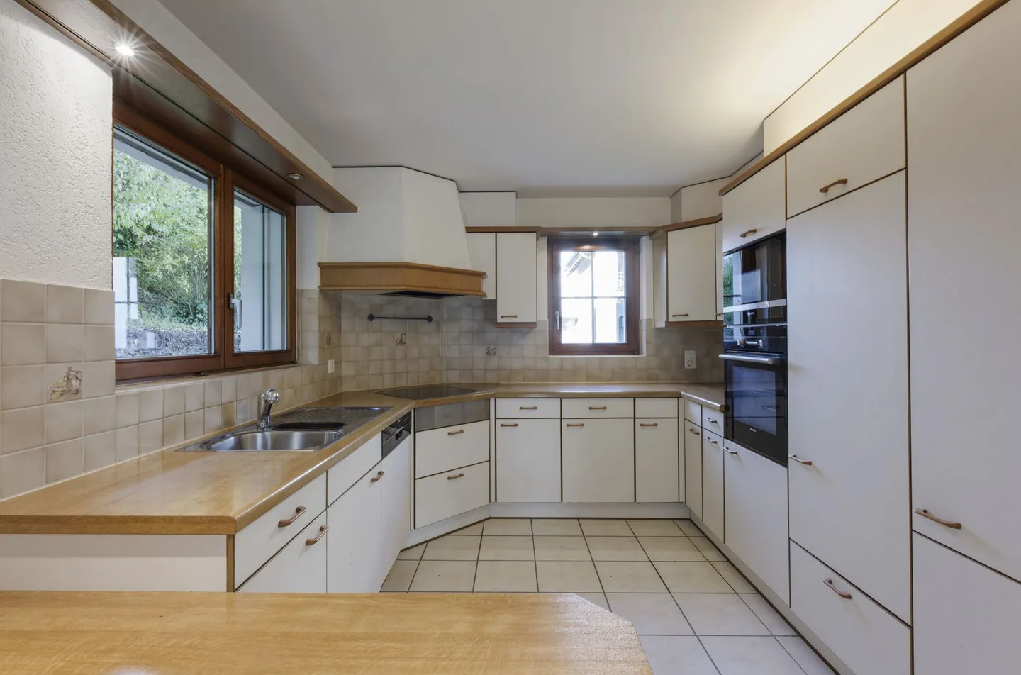 Appartamento giardino 4.5 camere con un meraviglioso ambiente - Foto 6 di 11