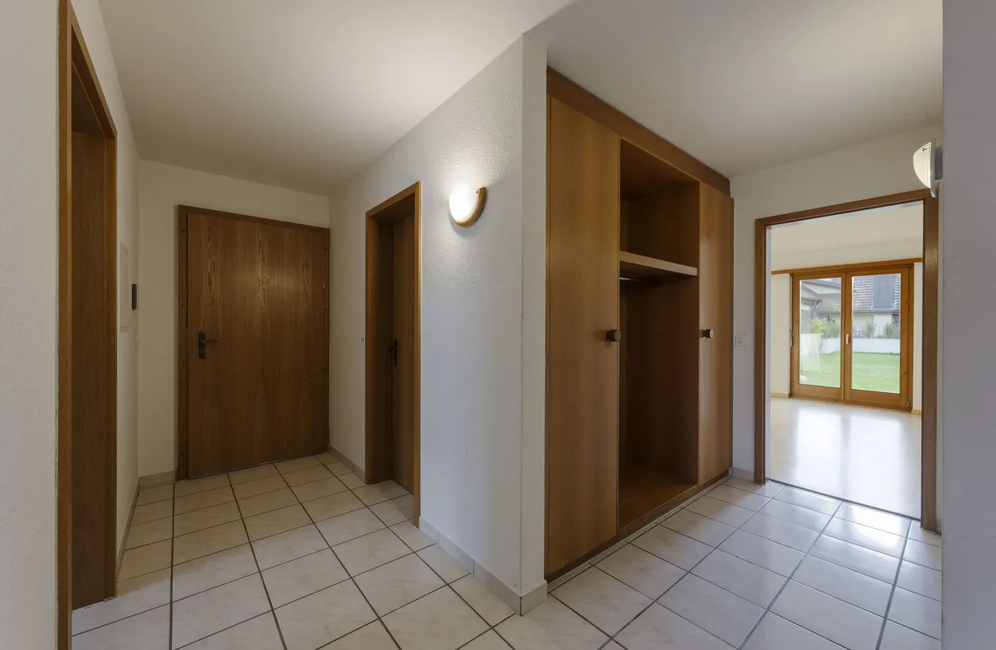 Appartamento giardino 4.5 camere con un meraviglioso ambiente - Foto 9 di 11