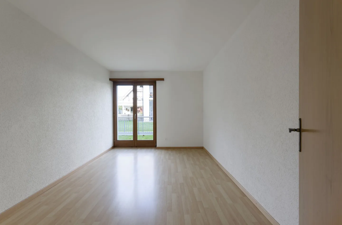 Appartamento giardino 4.5 camere con un meraviglioso ambiente - Foto 10 di 11