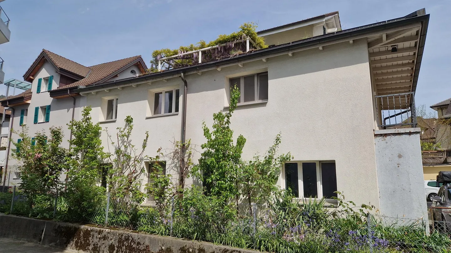 Renovierte Wohnung in Hergiswil - Foto 1 von 5