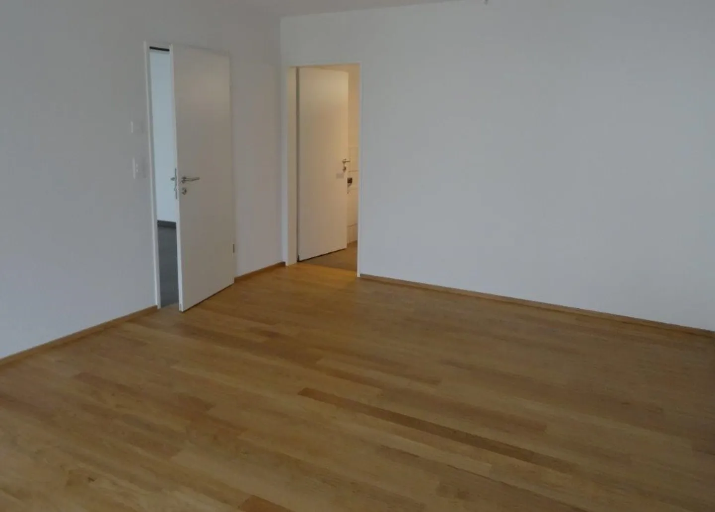 4 1/2 Room Apartment 1st Floor - Photo 7 of 10