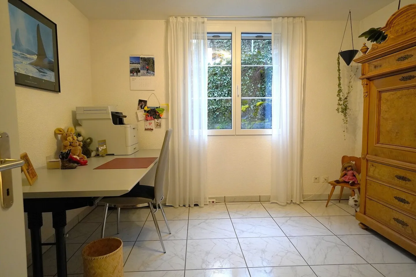 Versatile semi-detached single-family house with studio; plenty of space to live - Photo 9 of 17