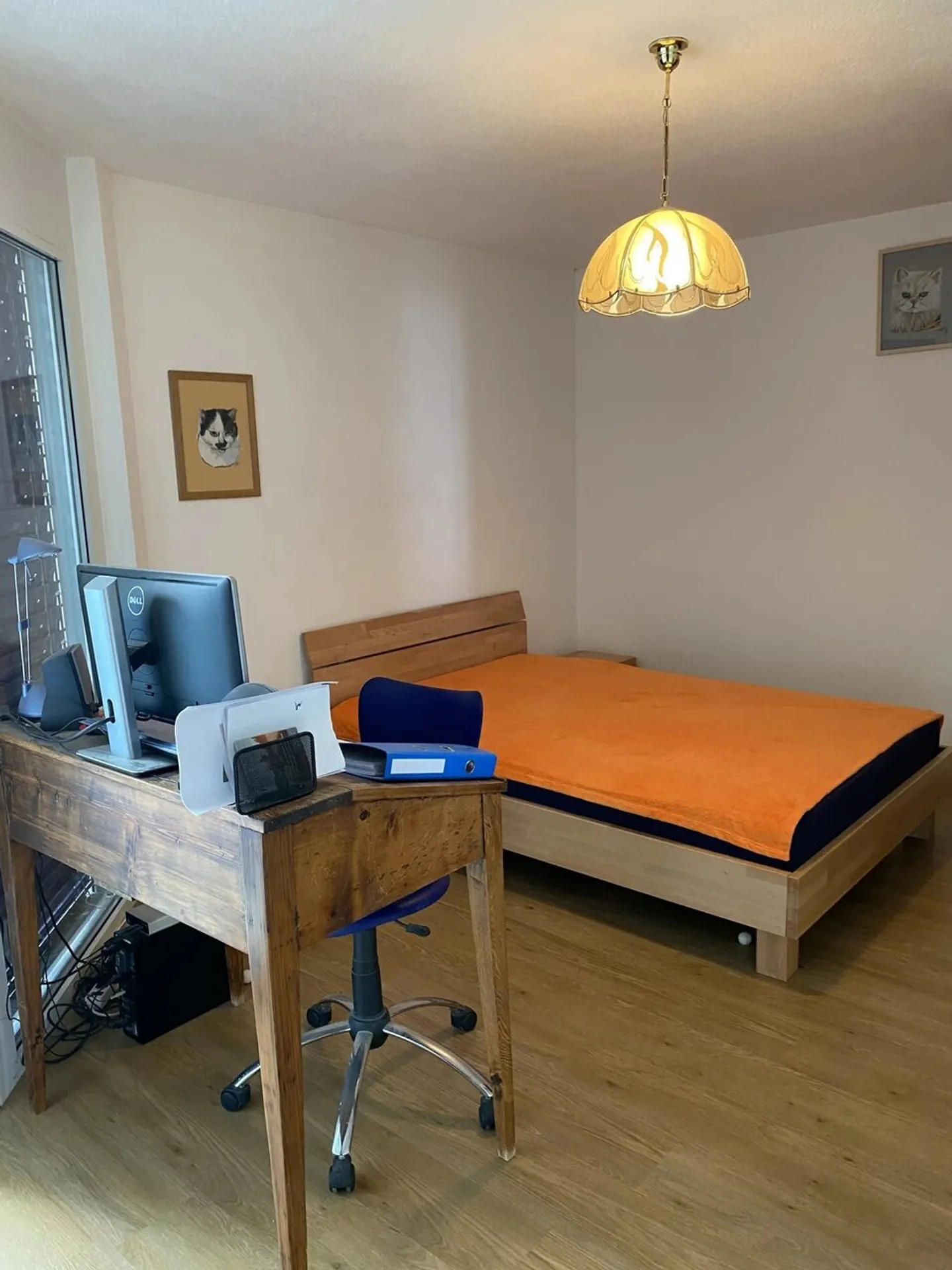Bright 2.5-Room Apartment with Lake View - Photo 4 of 4