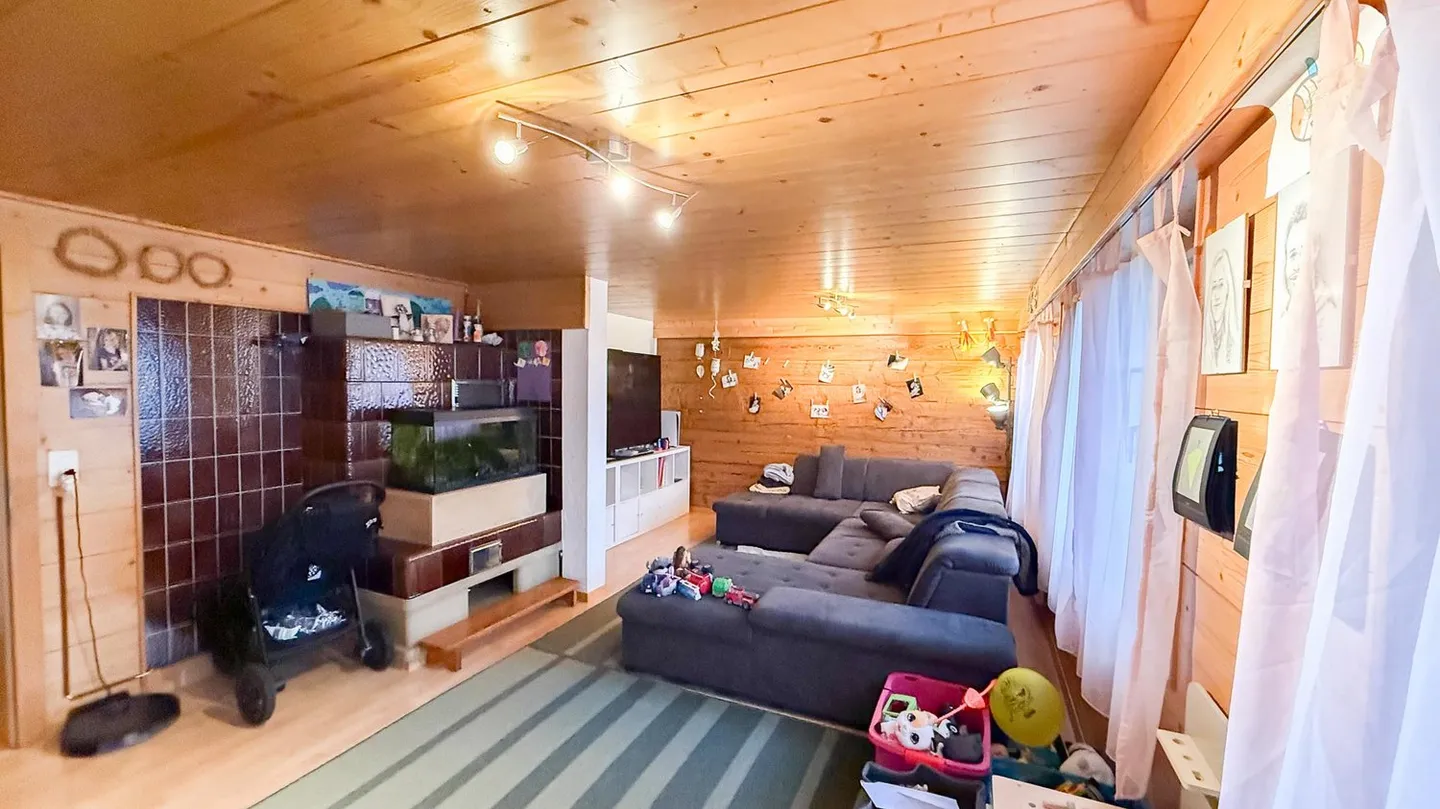 Two houses with a lot of charm - ideal for families - Photo 8 of 11