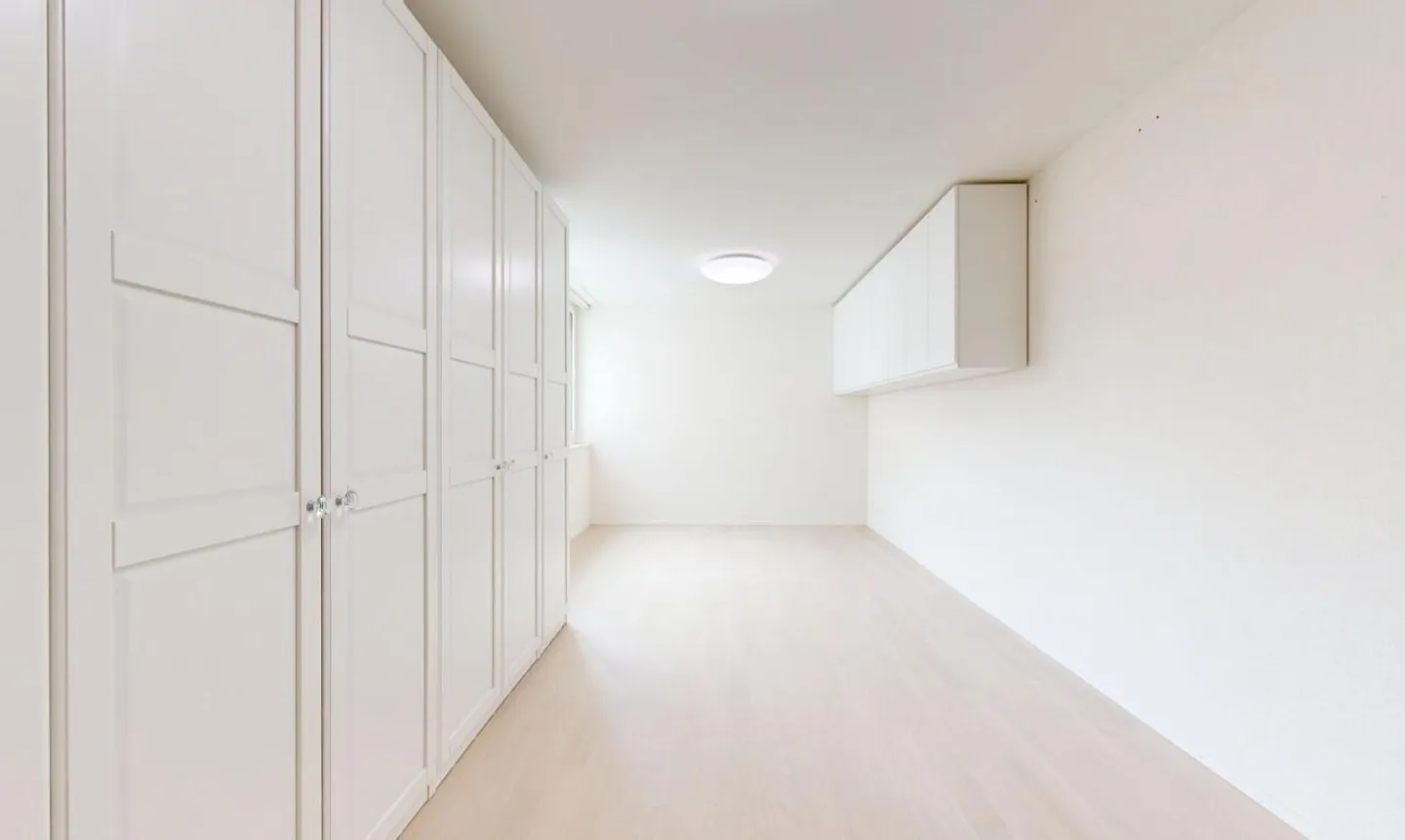 Centrale, elegante, spaziosa – appartamento di 4,5 stanze con due terrazze - Foto 10 di 11