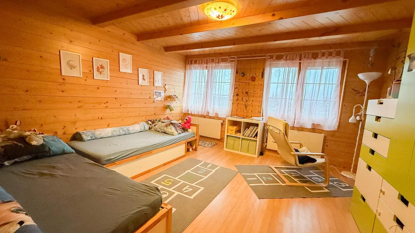 Two houses with a lot of charm - ideal for families - Photo 9 of 11