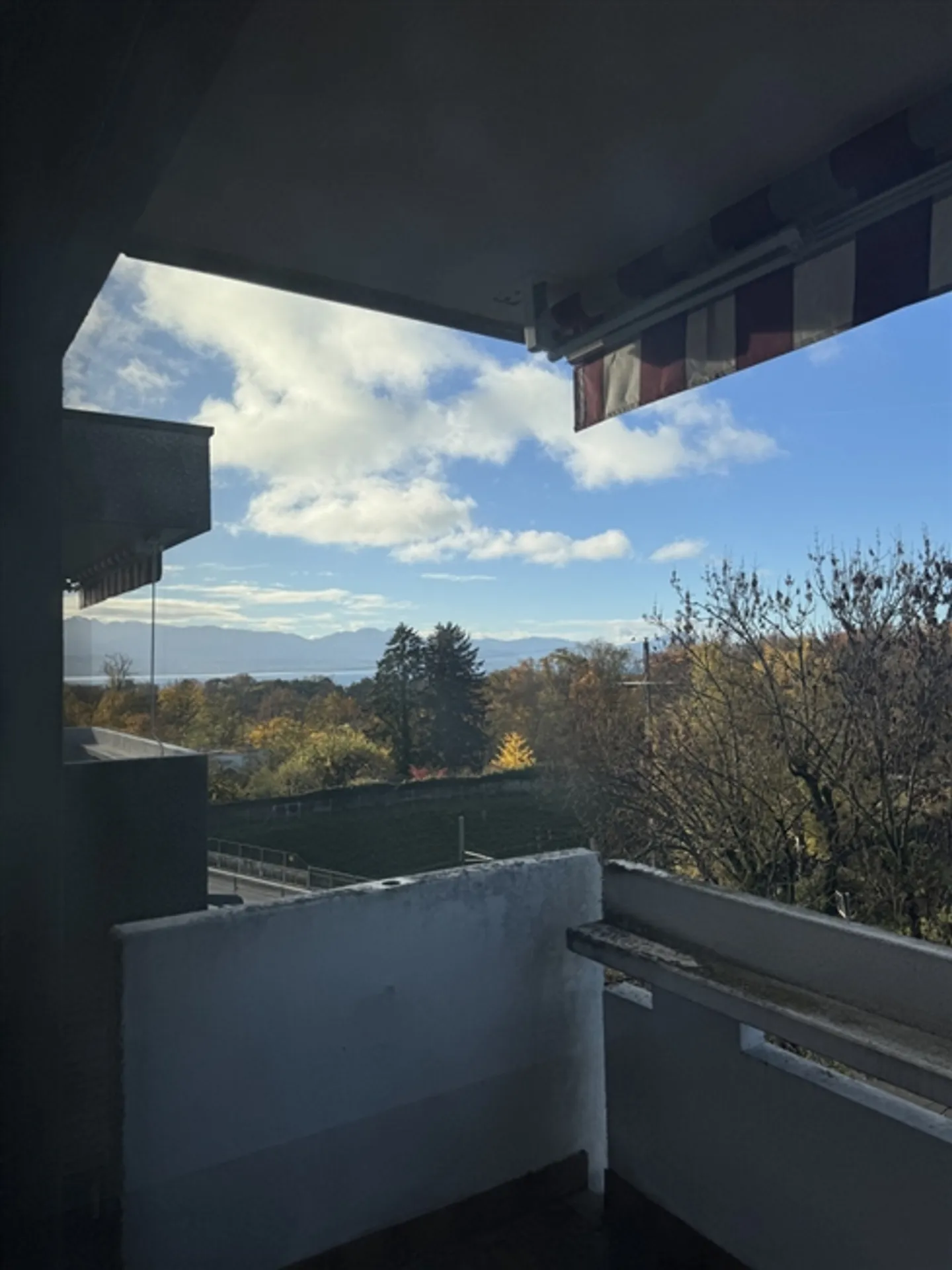 Appartement 2 pièces avec vue sur le lac - Photo 5 sur 5