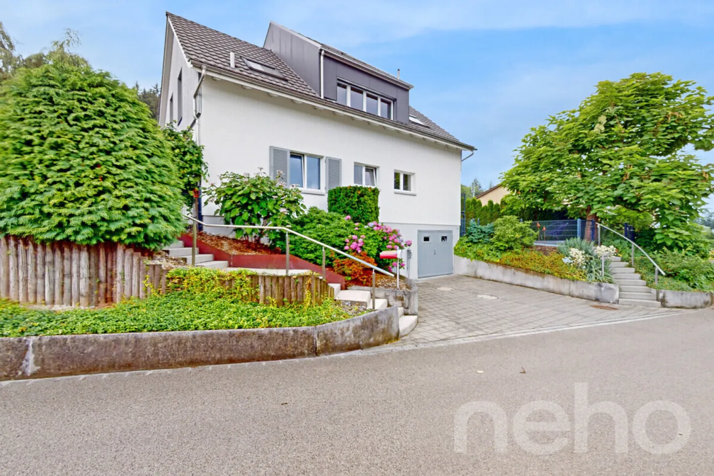 Casa unifamiliare Oberuzwil - Foto 1 di 11