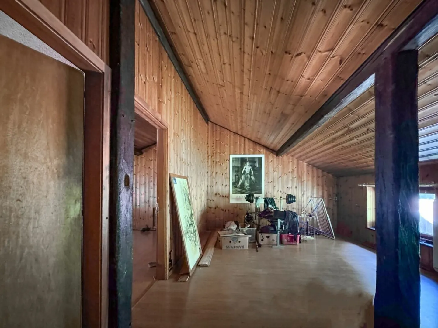 Casa di villaggio di 4,5 stanze, da ristrutturare. - Foto 12 di 18