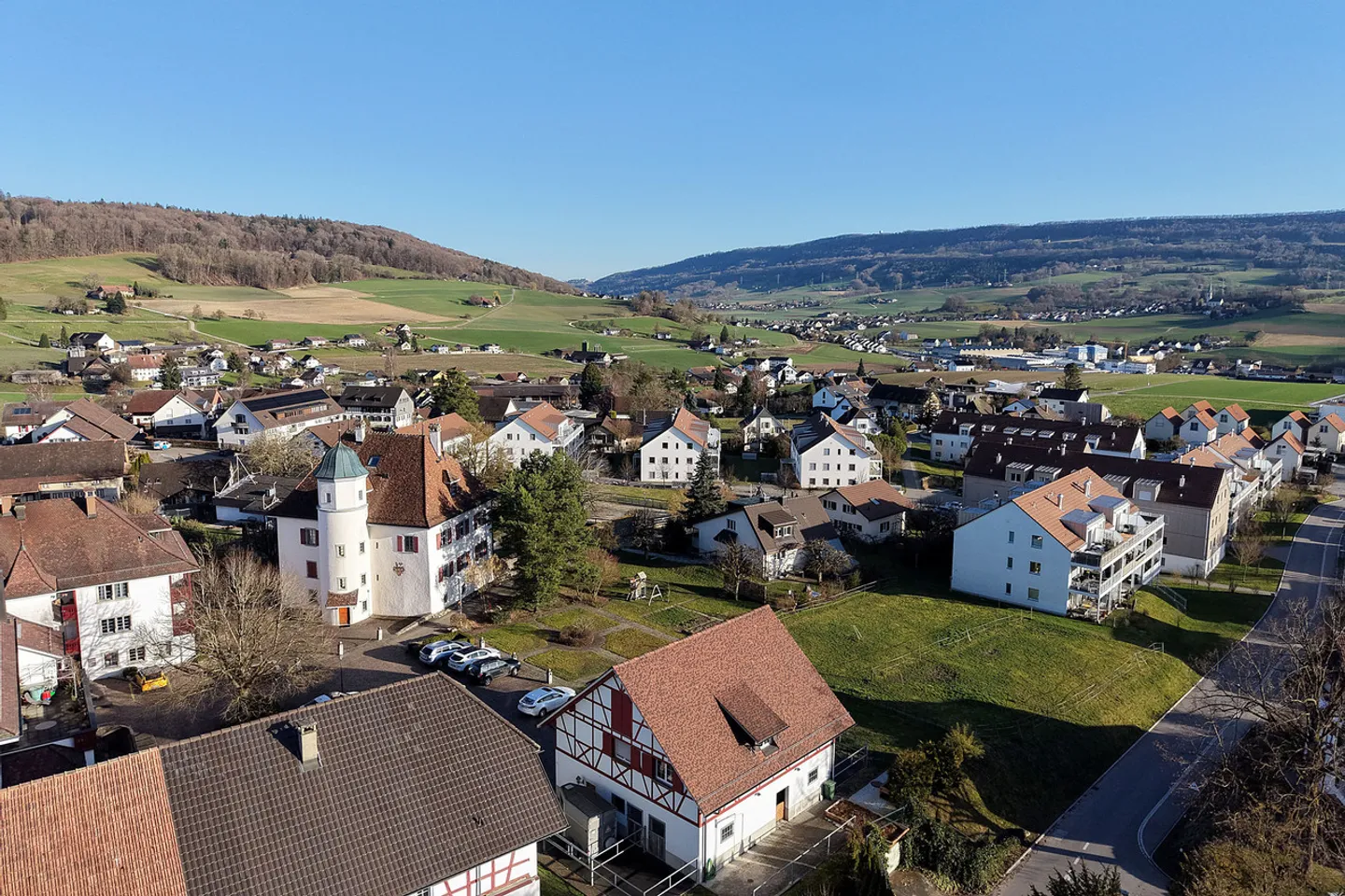 Moderno, spazioso e centrale - Foto 2 di 13