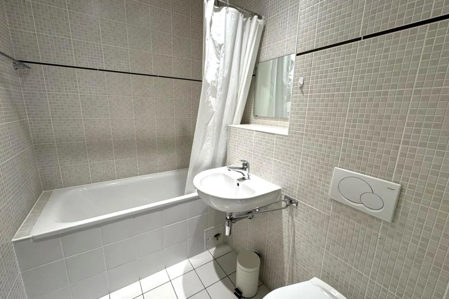 Appartement meublé 1 pièce - Photo 4 sur 4