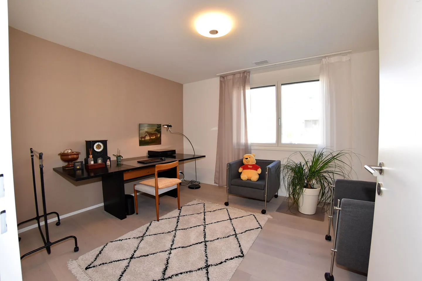 Moderno, spazioso e centrale - Foto 12 di 13