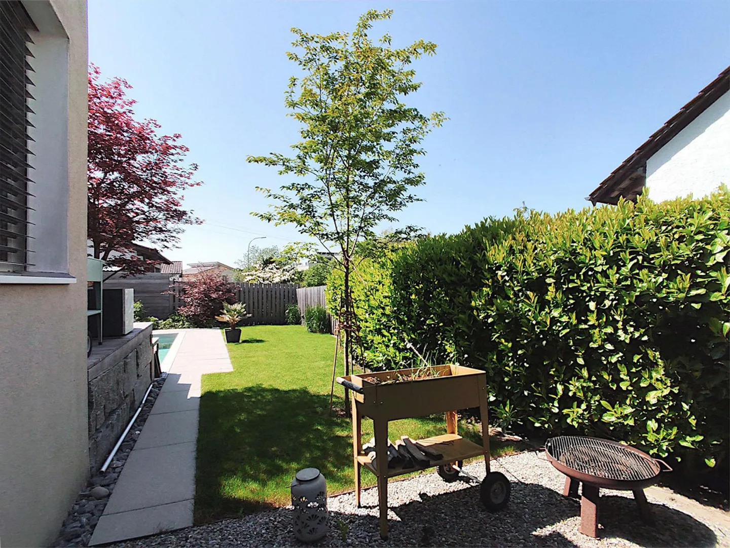 6 Zi-EFH an attraktiver Lage mit Wohlfühlgarten und Bio-Pool - Foto 5 di 15