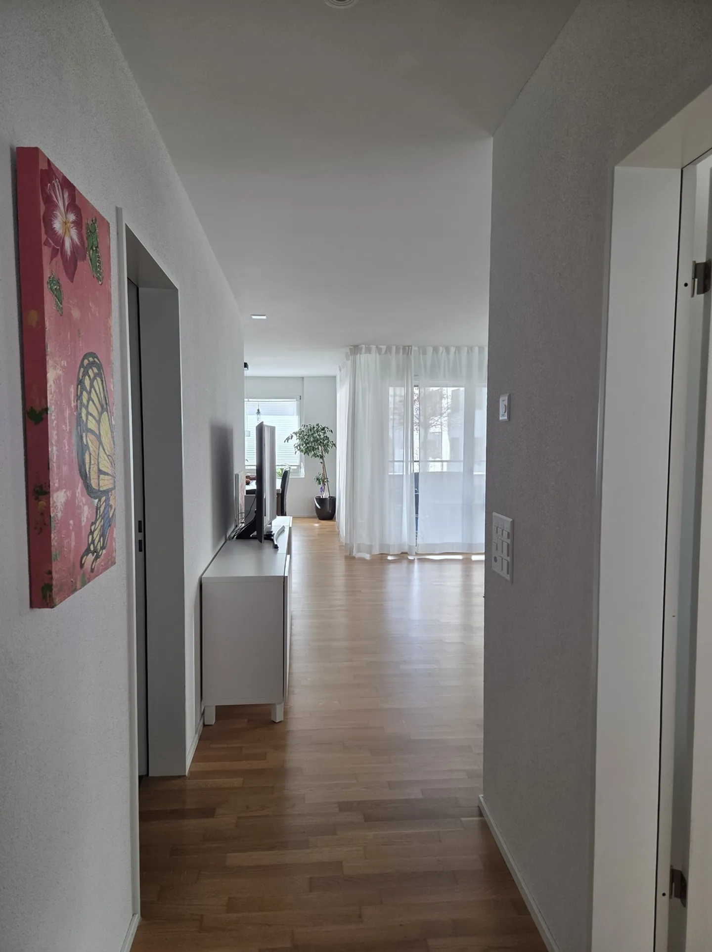 Apartment for rent - Photo 8 of 9