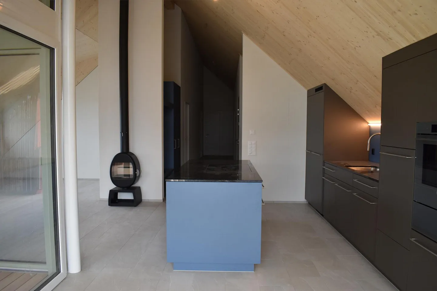 Penthouse dans le Niederteufen fiscalement avantageux - Photo 2 sur 16
