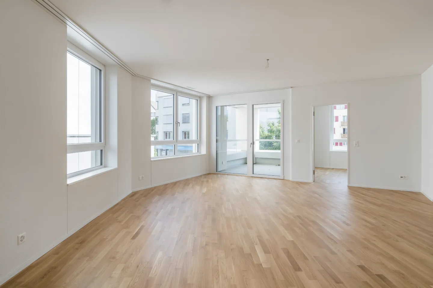 4.5 Room Apartment - Photo 3 of 10