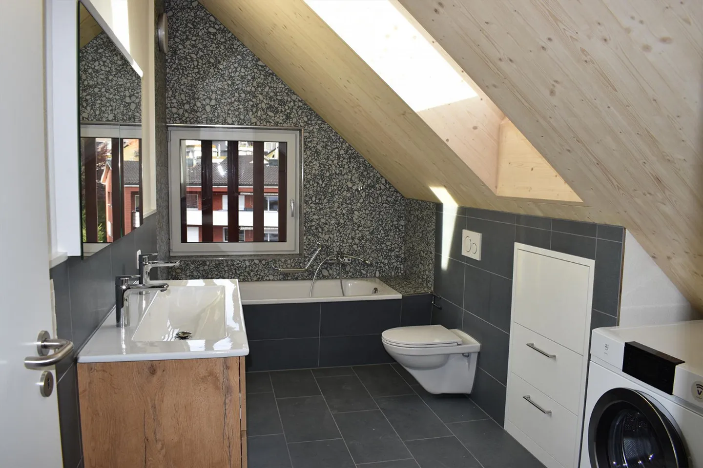 Penthouse dans le Niederteufen fiscalement avantageux - Photo 9 sur 16