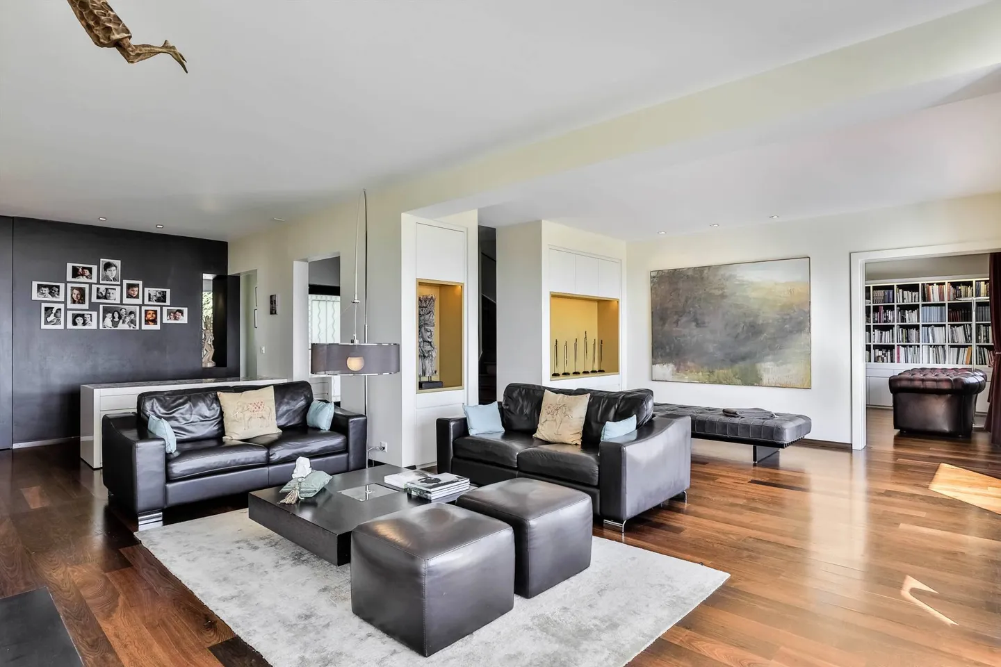 Villa contemporanea con vista lago - Foto 3 di 9