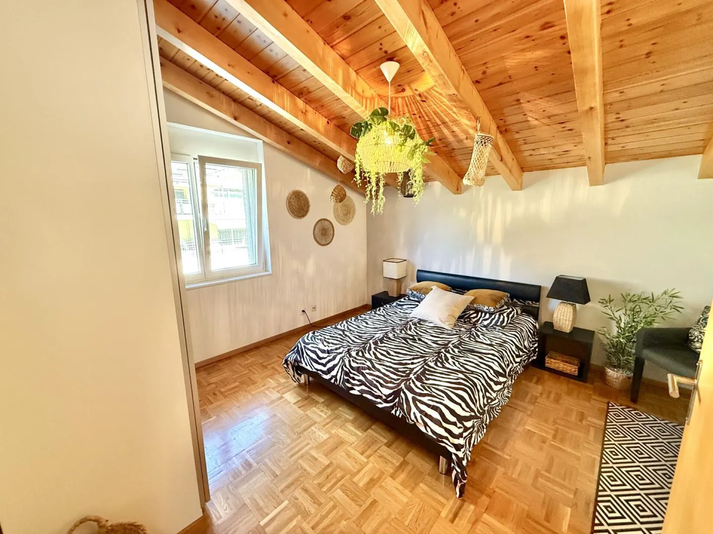 Individual Villa 7.5 Rooms in Fully - Photo 19 of 32