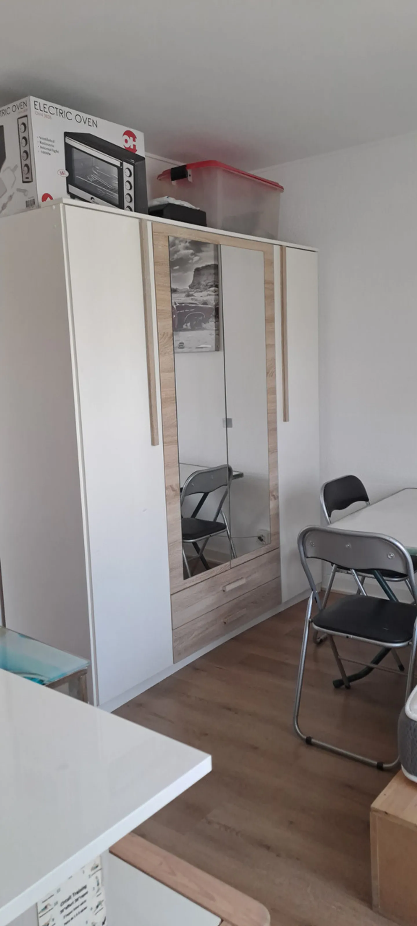 For Rent Furnished Studio - Photo 4 of 23