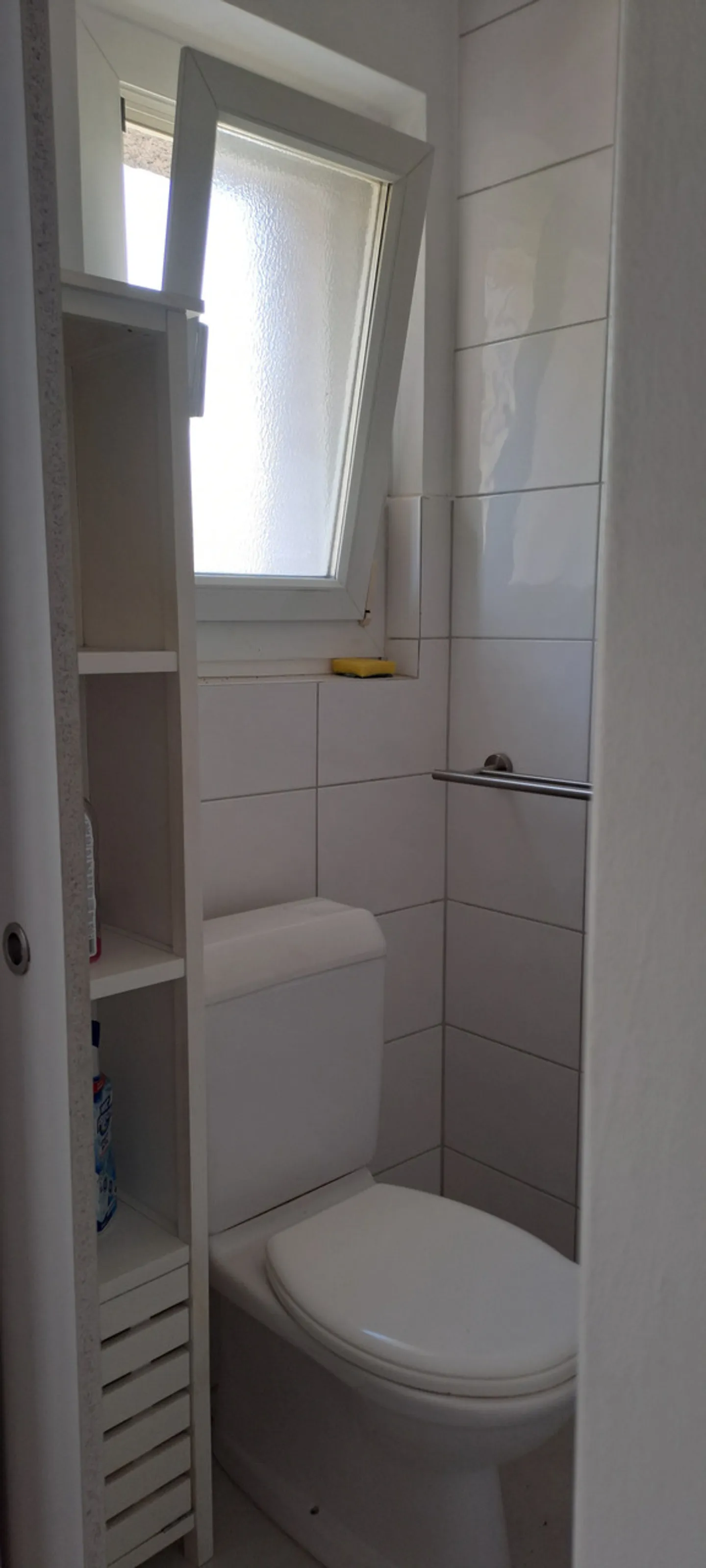 For Rent Furnished Studio - Photo 7 of 23