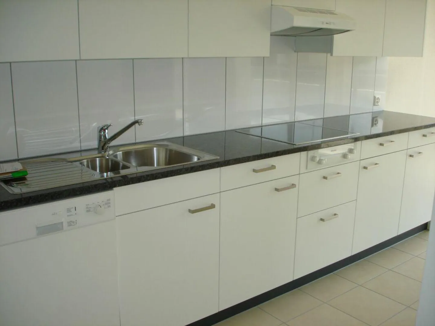 Zentrales Apartment in Brunnen - Foto 2 von 7