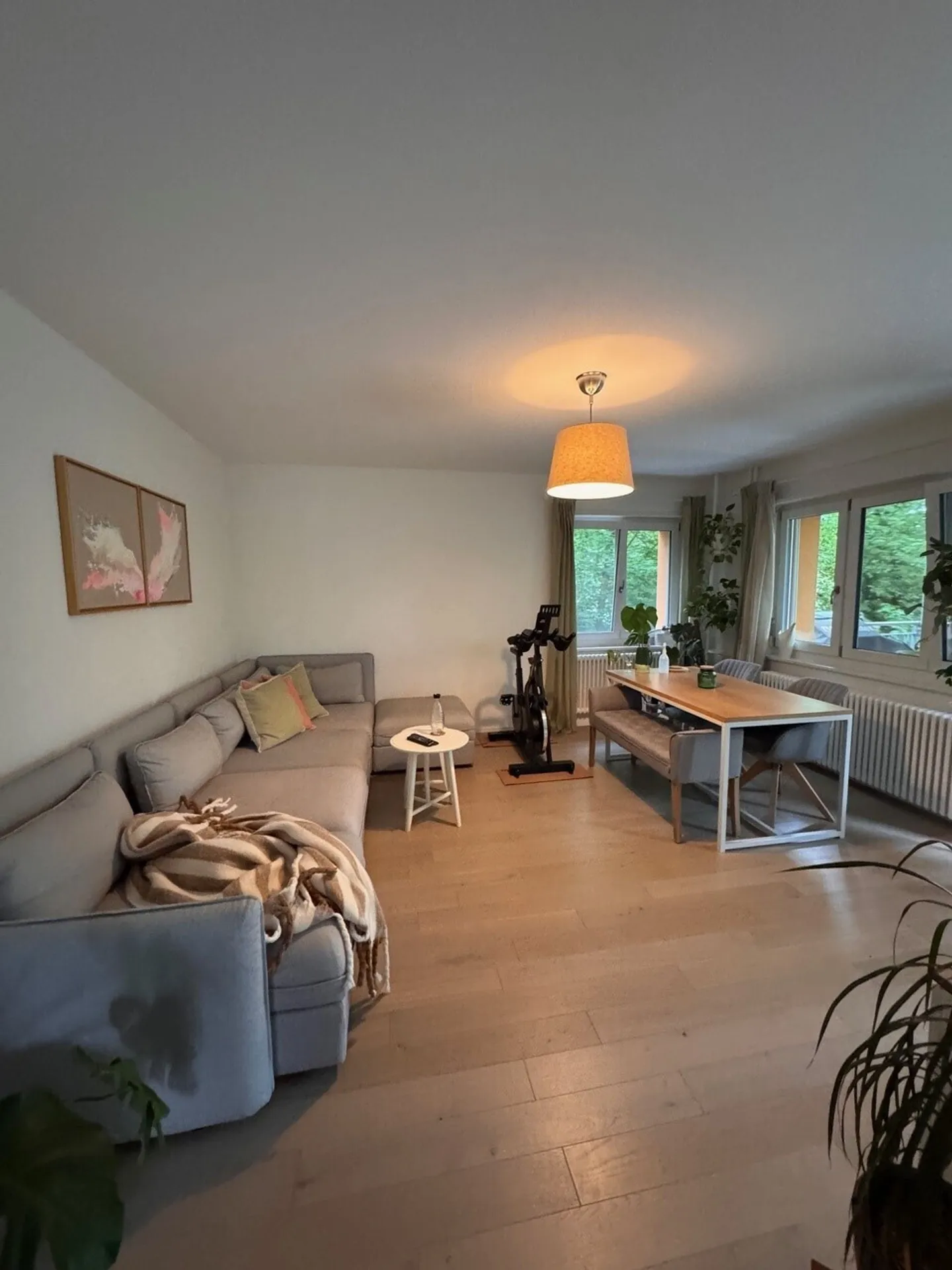 Appartement moderne avec terrasse - Photo 3 sur 10