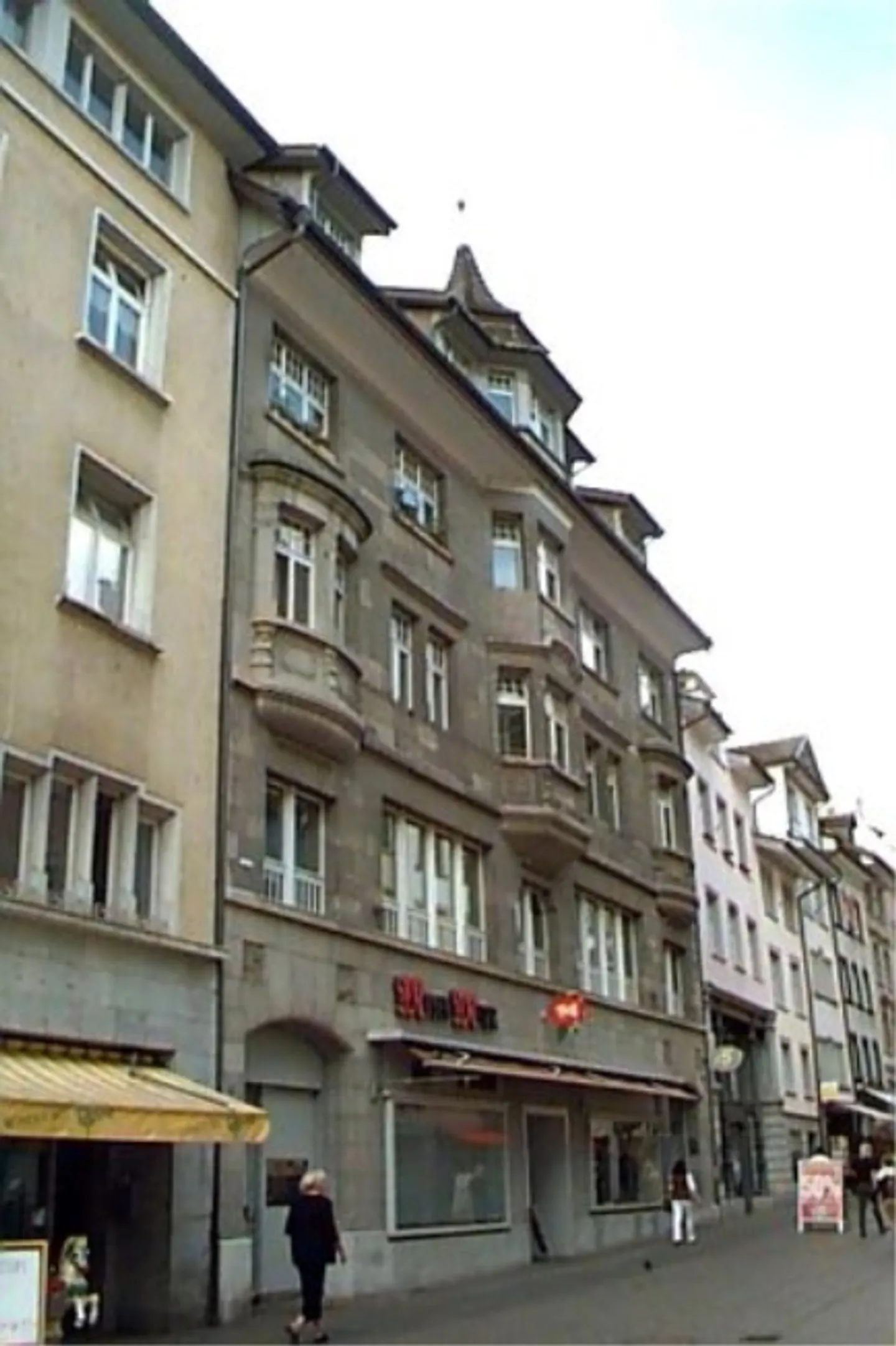 Einfamilienhaus mieten - Foto 1 von 8