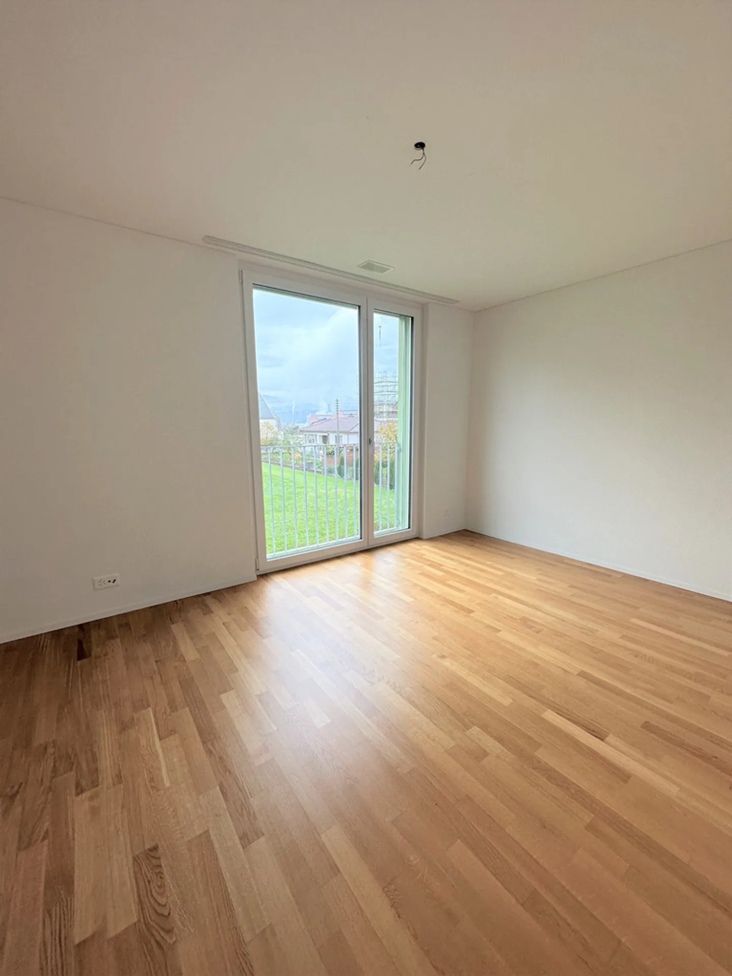 Modernes Apartment in grüner Lage - Foto 4 von 4