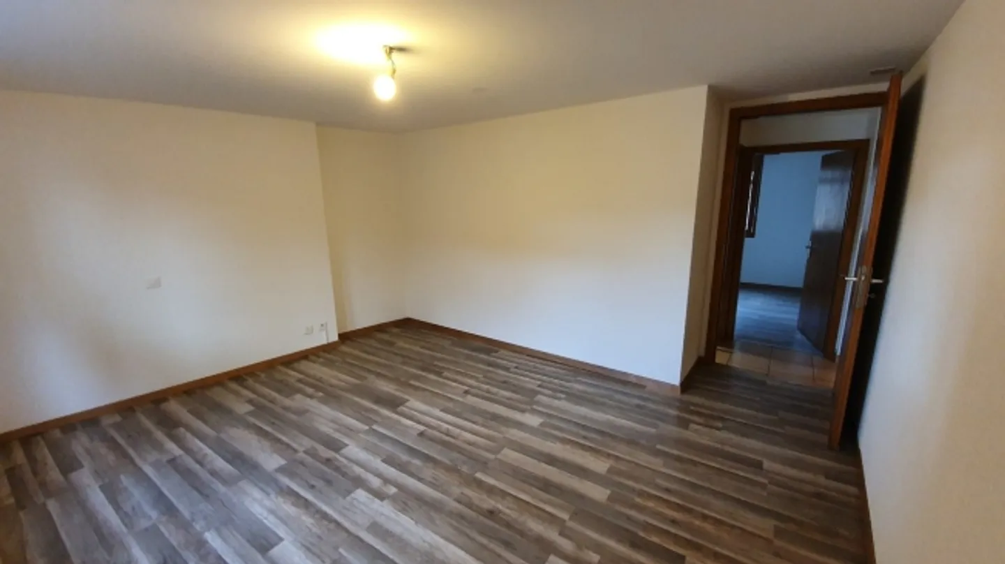 «SAVIESE        Geräumige 4,5-Zimmer-Wohnung PREISREDUZIERUNG» - Foto 9 von 18