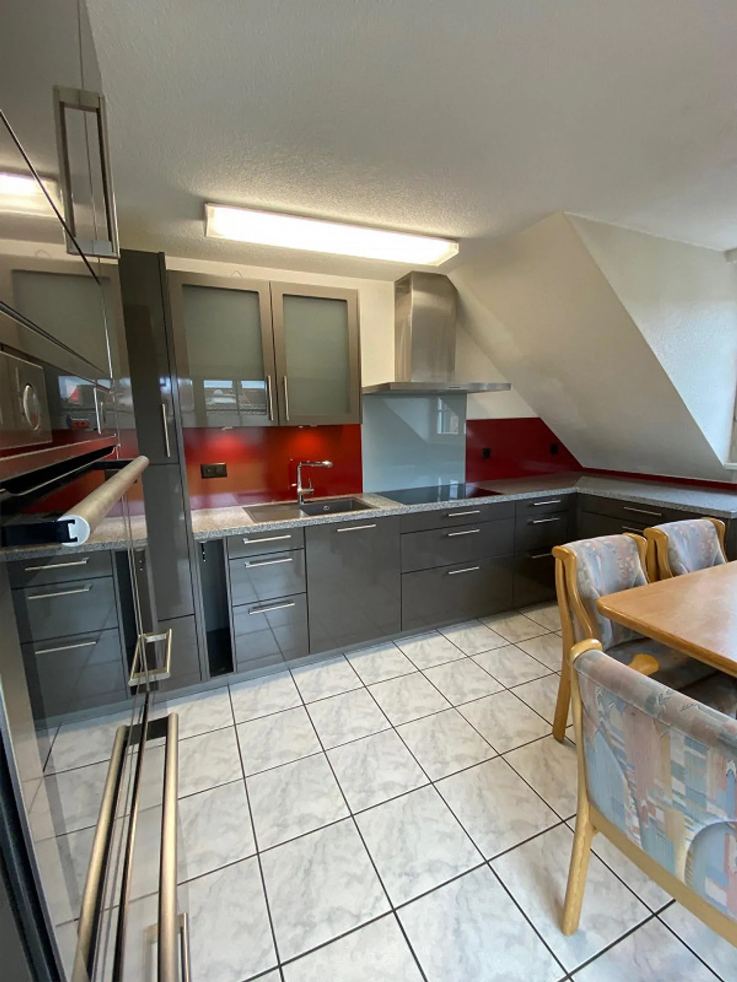 Schöne 5.5-Zimmerwohnung nähe Bahnhof, Einkaufen und Schule - Foto 1 von 10