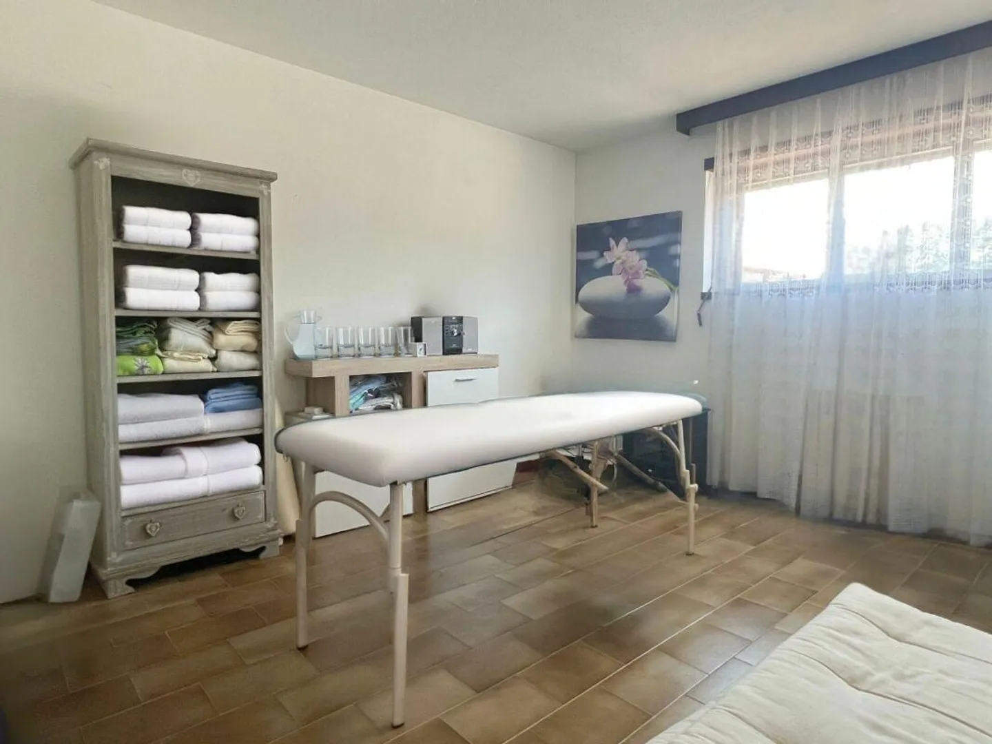 Casa unifamiliare con piscina nel verde - Foto 20 di 22