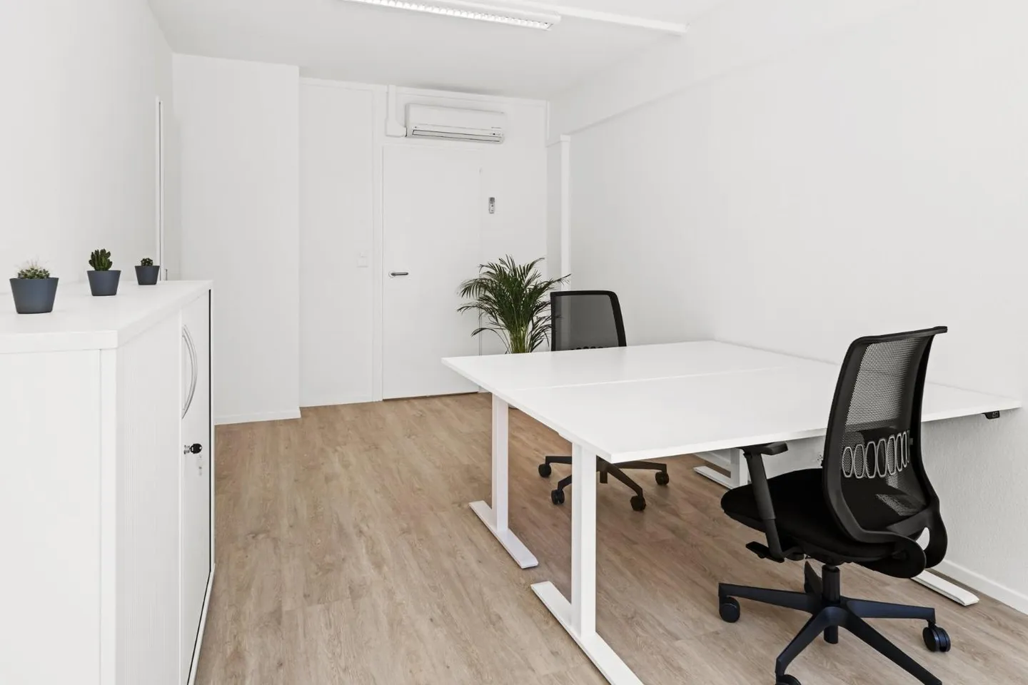 Büro 1 Zimmer - Foto 2 von 11