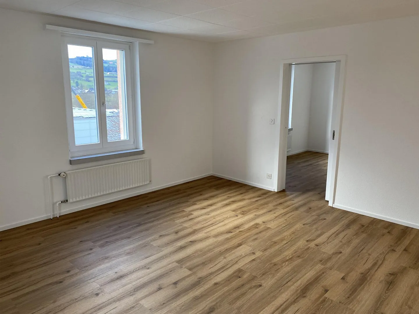 Newly renovated & affordable 3.5-room apartment - Photo 2 of 2