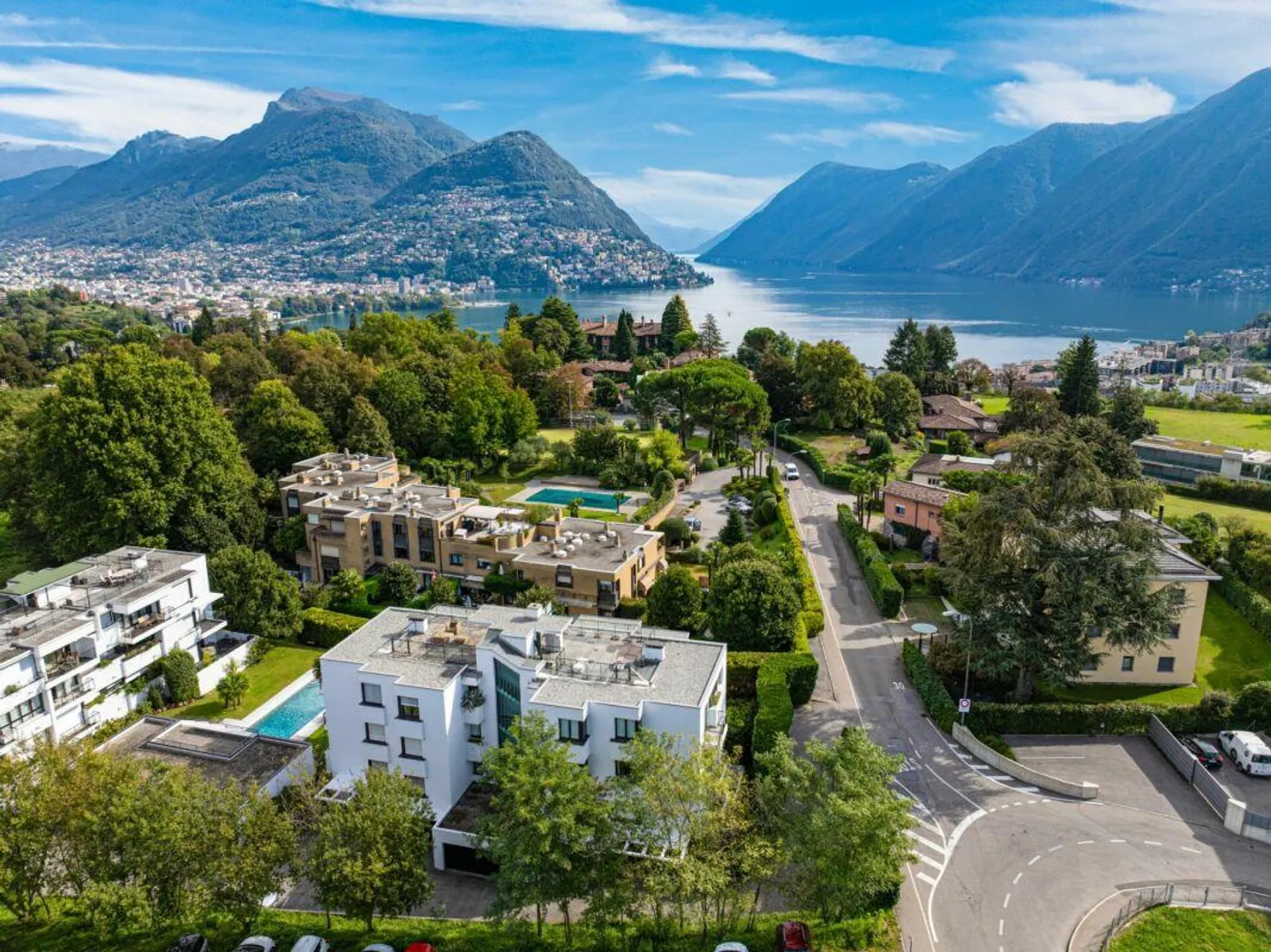 COLLINA D'ORO - Golden Garden Residence - Photo 24 of 25