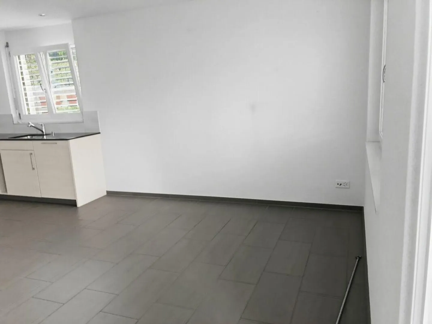 Attractive 4.5-room apartment with sunny balcony - Photo 5 of 8