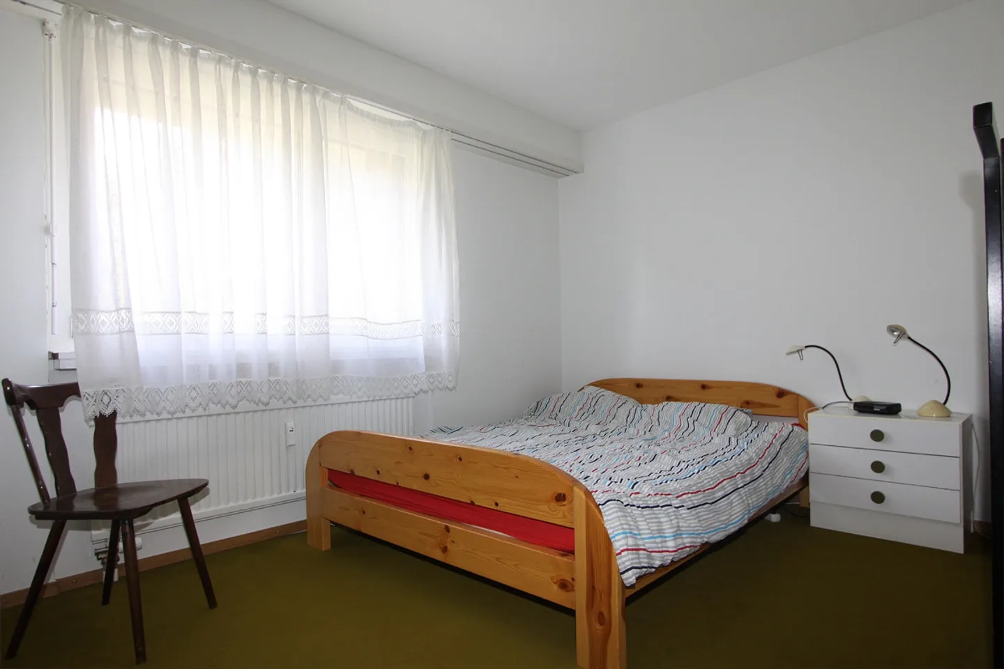 Zur Vermietung: 2.5 Zimmerwohnung in der nähe der Bergbahnen - Foto 3 von 7