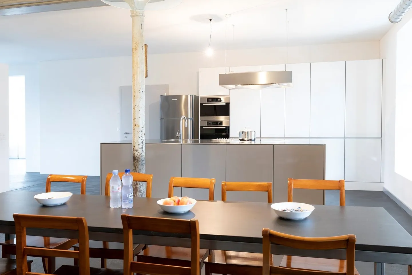 Votre nouveau lieu de travail dans le loft 'zaeme-schaffe' - Photo 3 sur 6