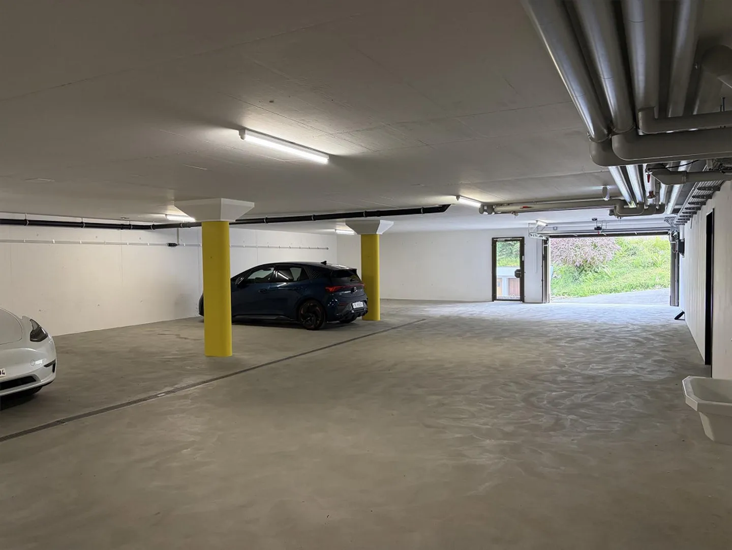 Grosser Parkplatz zu vermieten - Foto 1 von 1