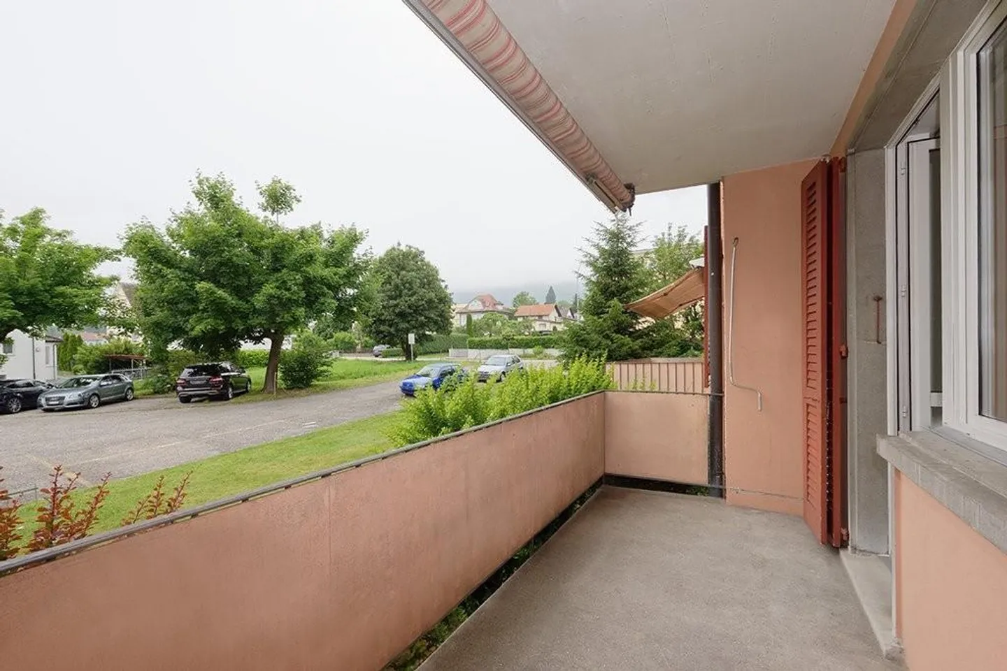 Appartement de 4 pièces partiellement rénové avec charme - Photo 6 sur 11