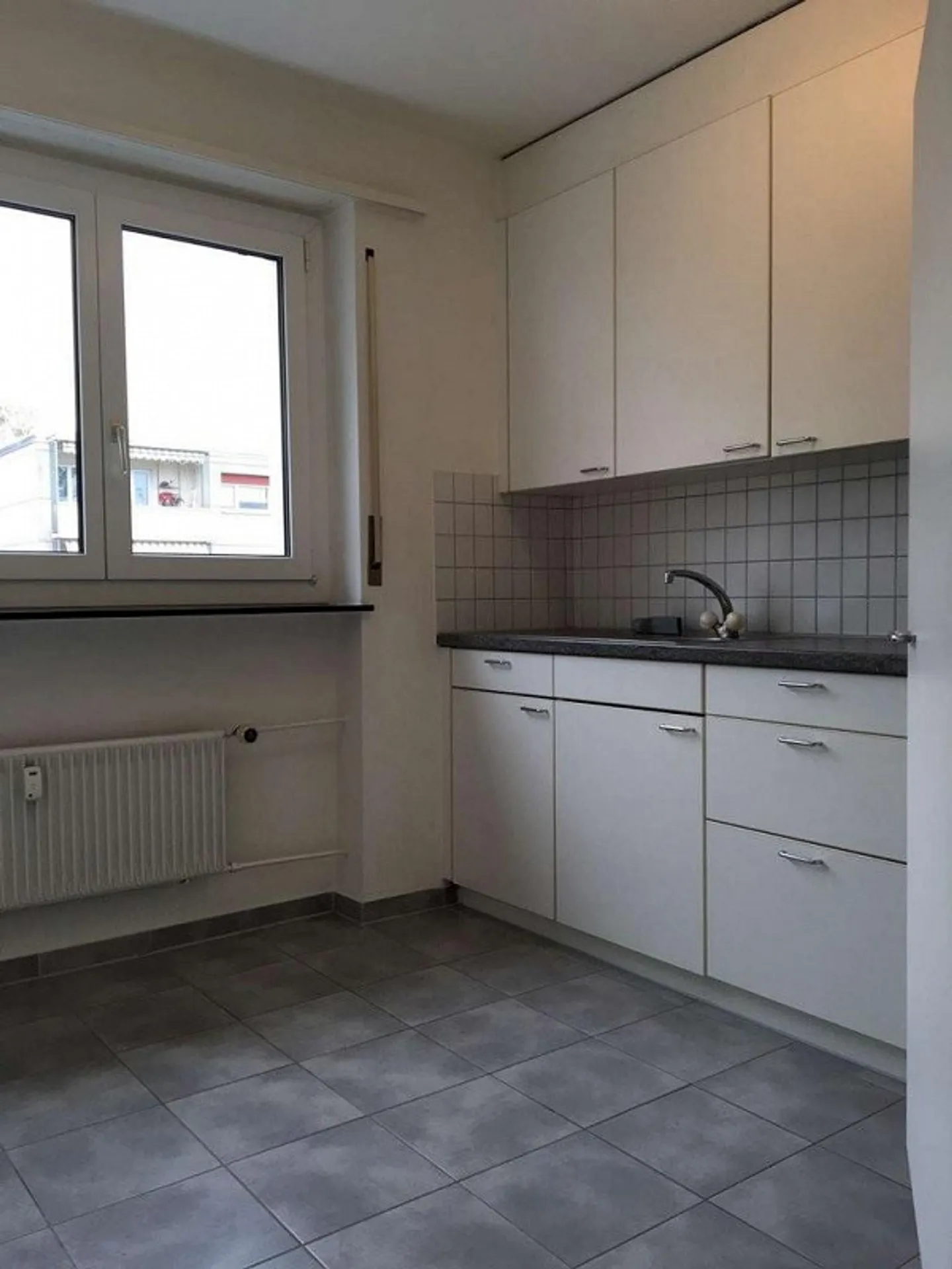La tua nuova casa a Biberist - spaziosa, luminosa e confortevole - Foto 3 di 8
