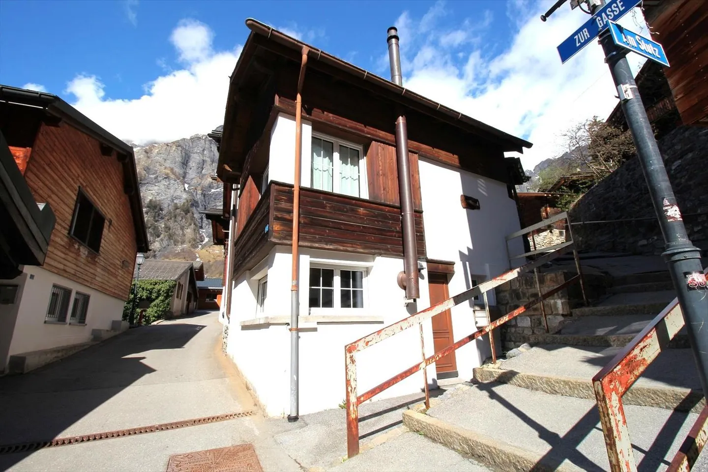 Chalet 2.5 pièces - Photo 1 sur 11