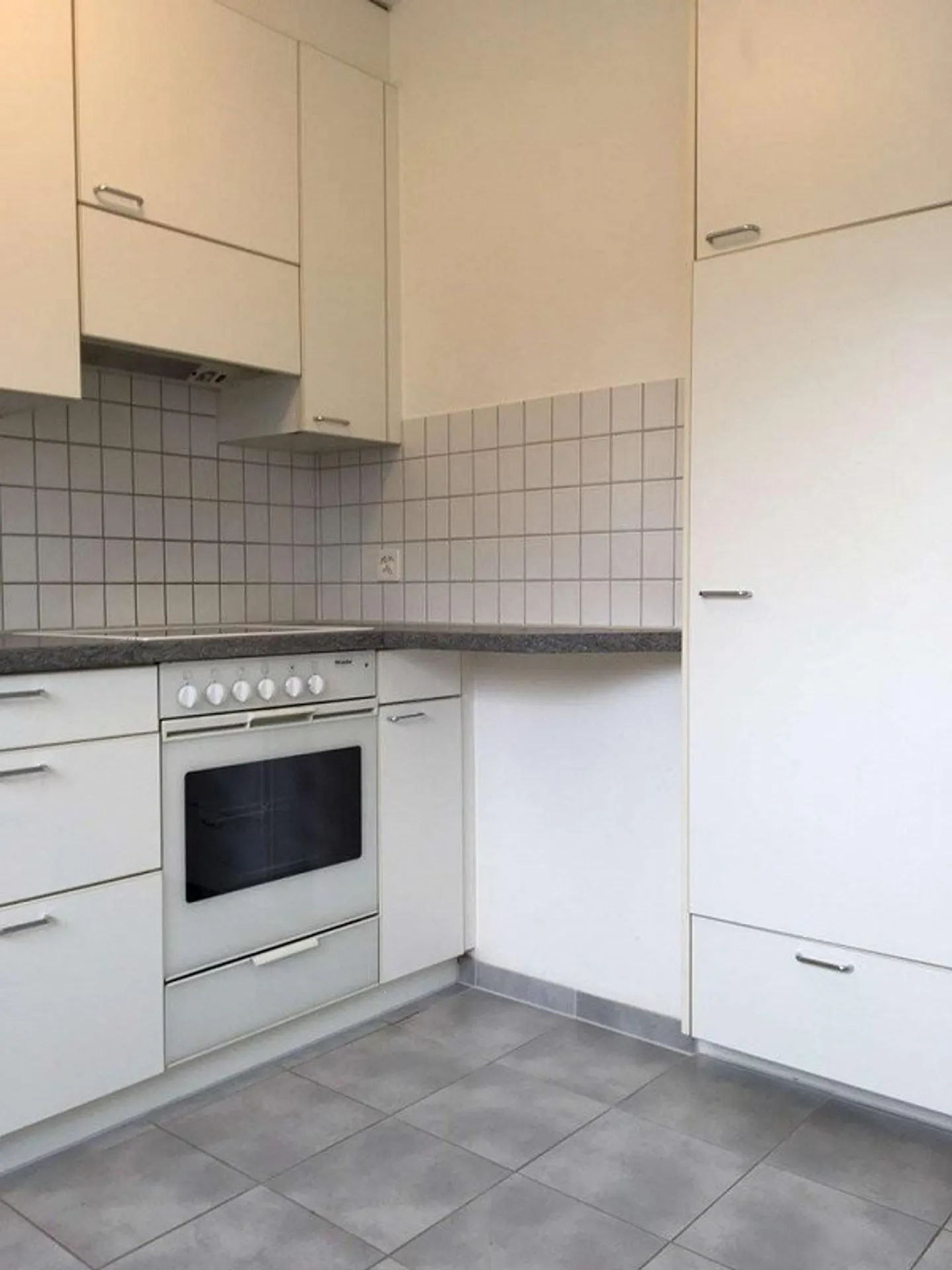 La tua nuova casa a Biberist - spaziosa, luminosa e confortevole - Foto 4 di 8