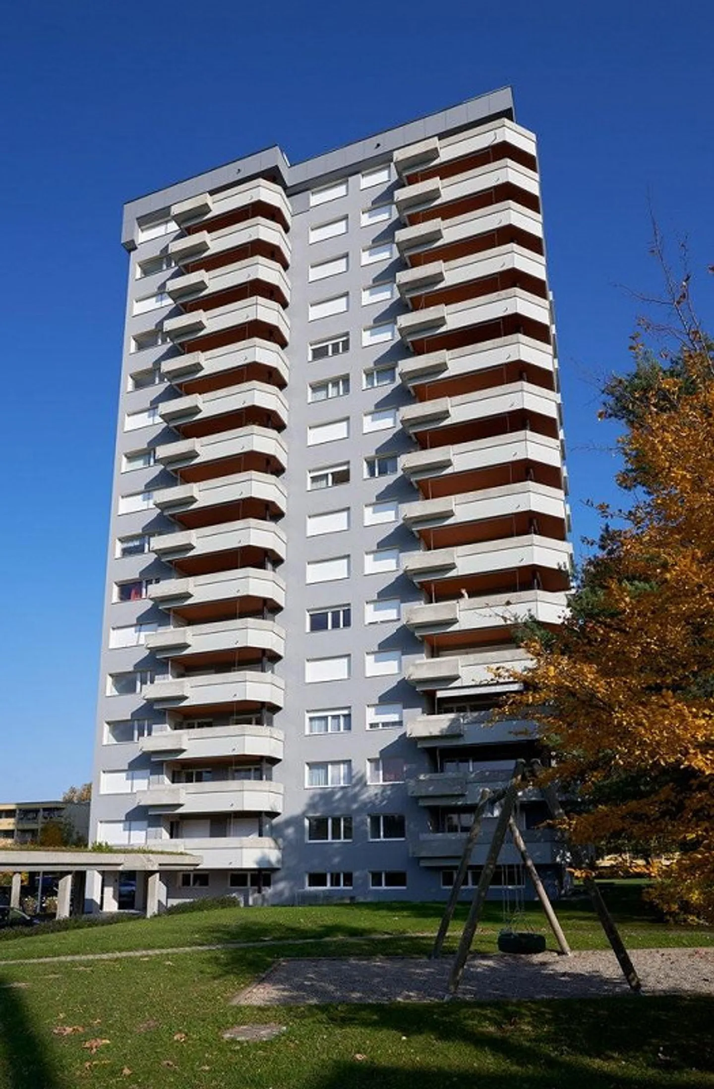 Helle Wohnung Nähe Sportplatz - Foto 2 von 10