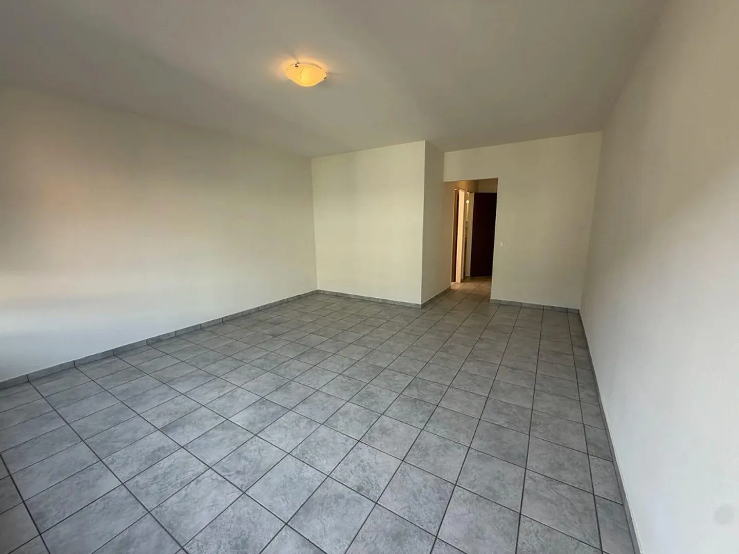 Kompakte Wohnung im Zentrum von Basel - Foto 7 von 8