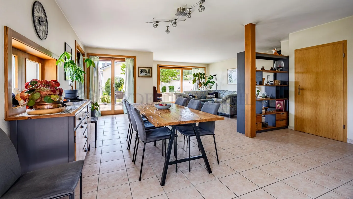 Ensemble de 2 villas sur plus de 1000 m2 - Foto 2 di 6