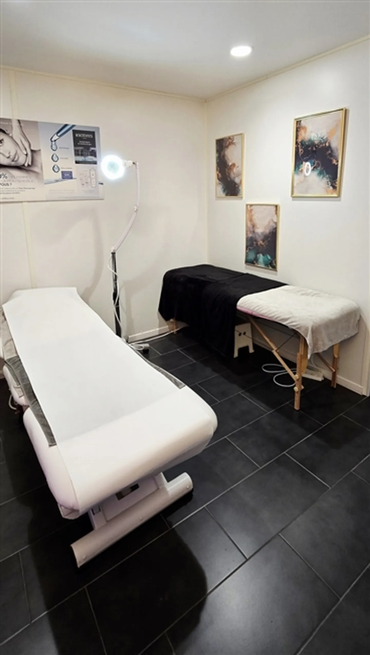 Nail Studios - Photo 5 of 9