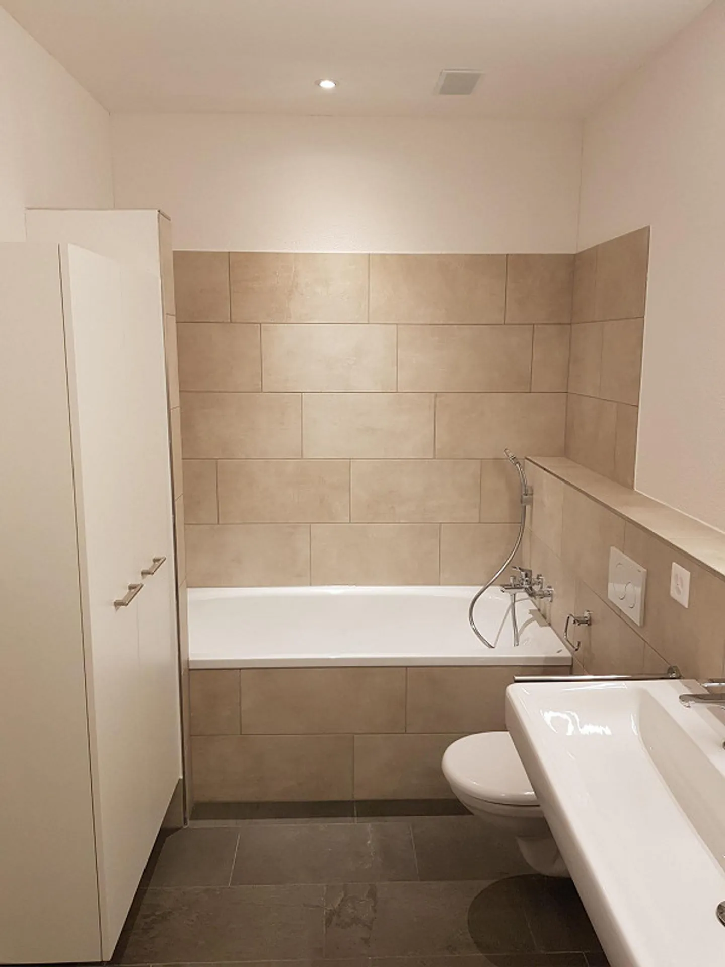 Appartement exclusif de 4 1/2 pièces au standard Minergie - Photo 9 sur 11