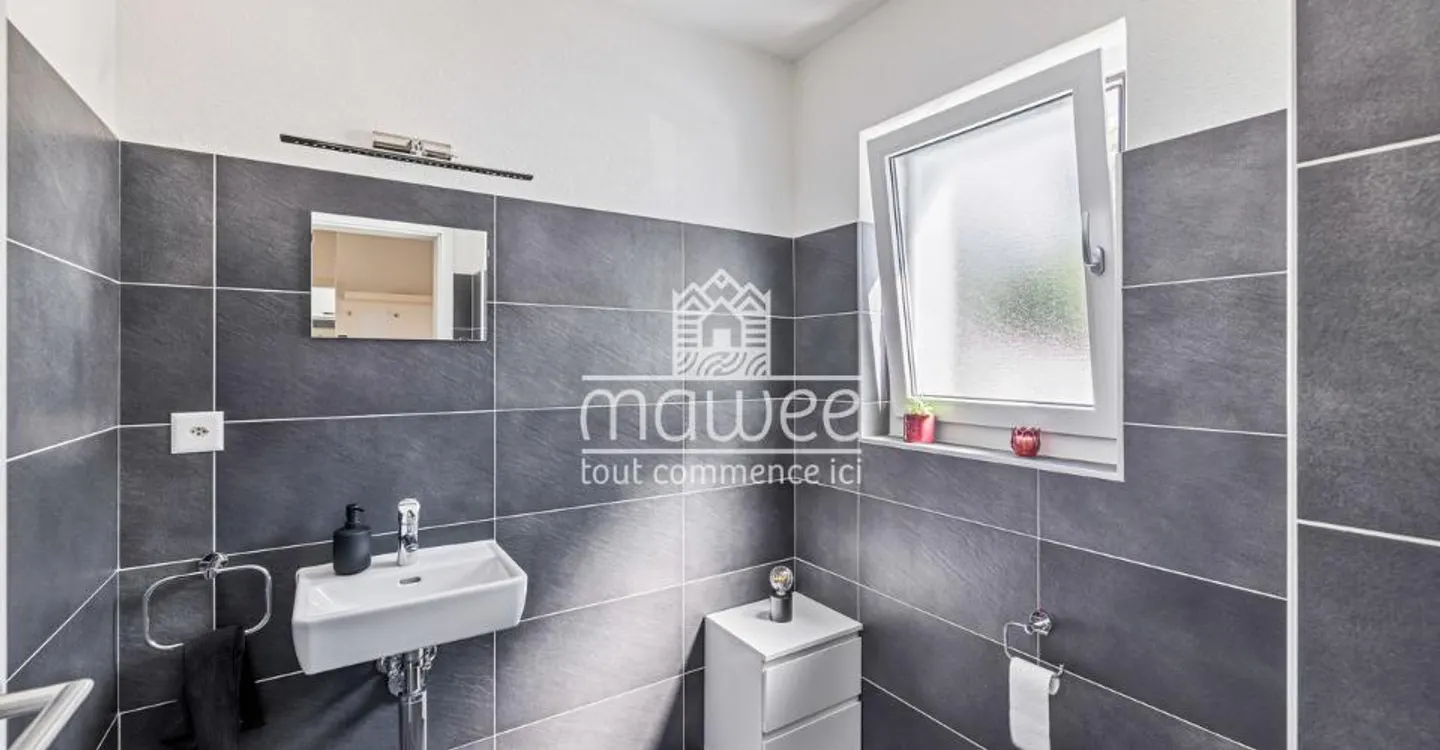 Individual villa with 4 bedrooms and generous basement! - Photo 8 of 13