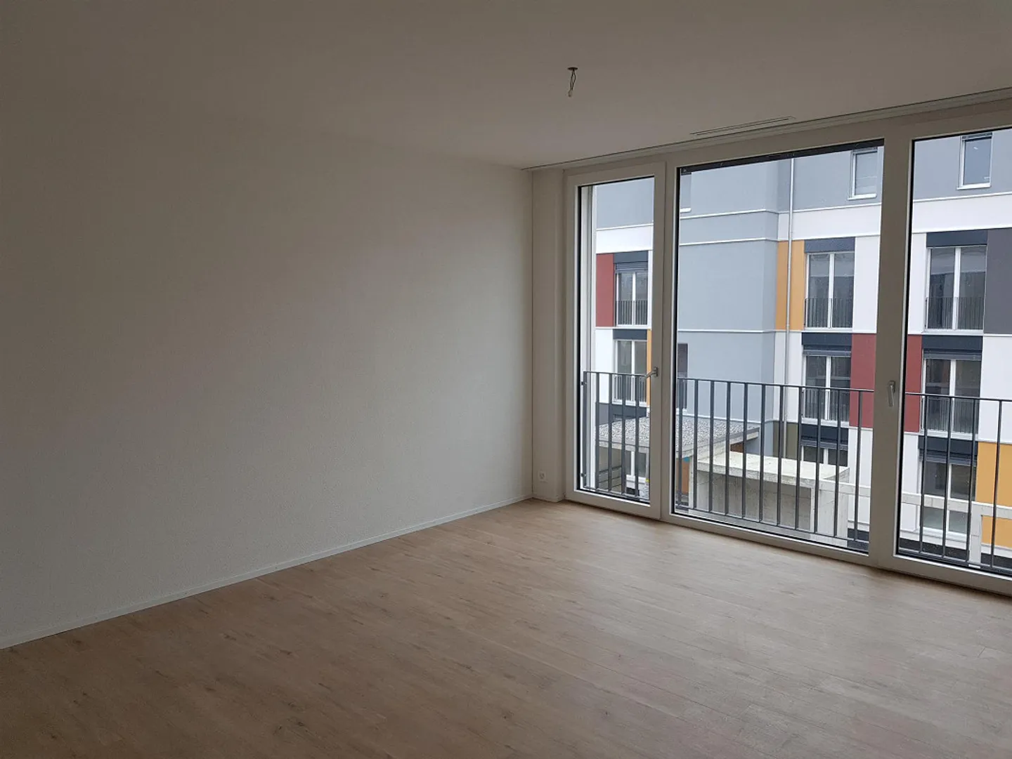 Appartement exclusif de 4 1/2 pièces au standard Minergie - Photo 10 sur 11